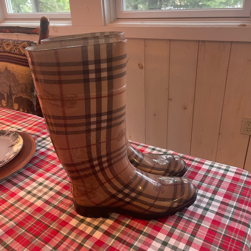 Authentic Burberry Rain Boots-Purchased From The Burberry Store In November View 3
